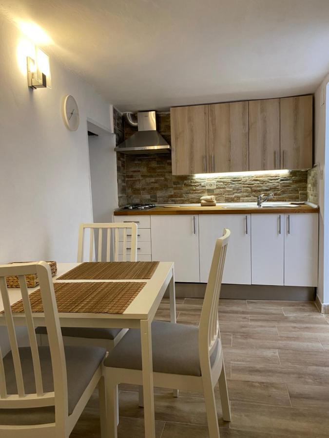 Casas La Aldea Suites Plaza San Nicolas Екстер'єр фото