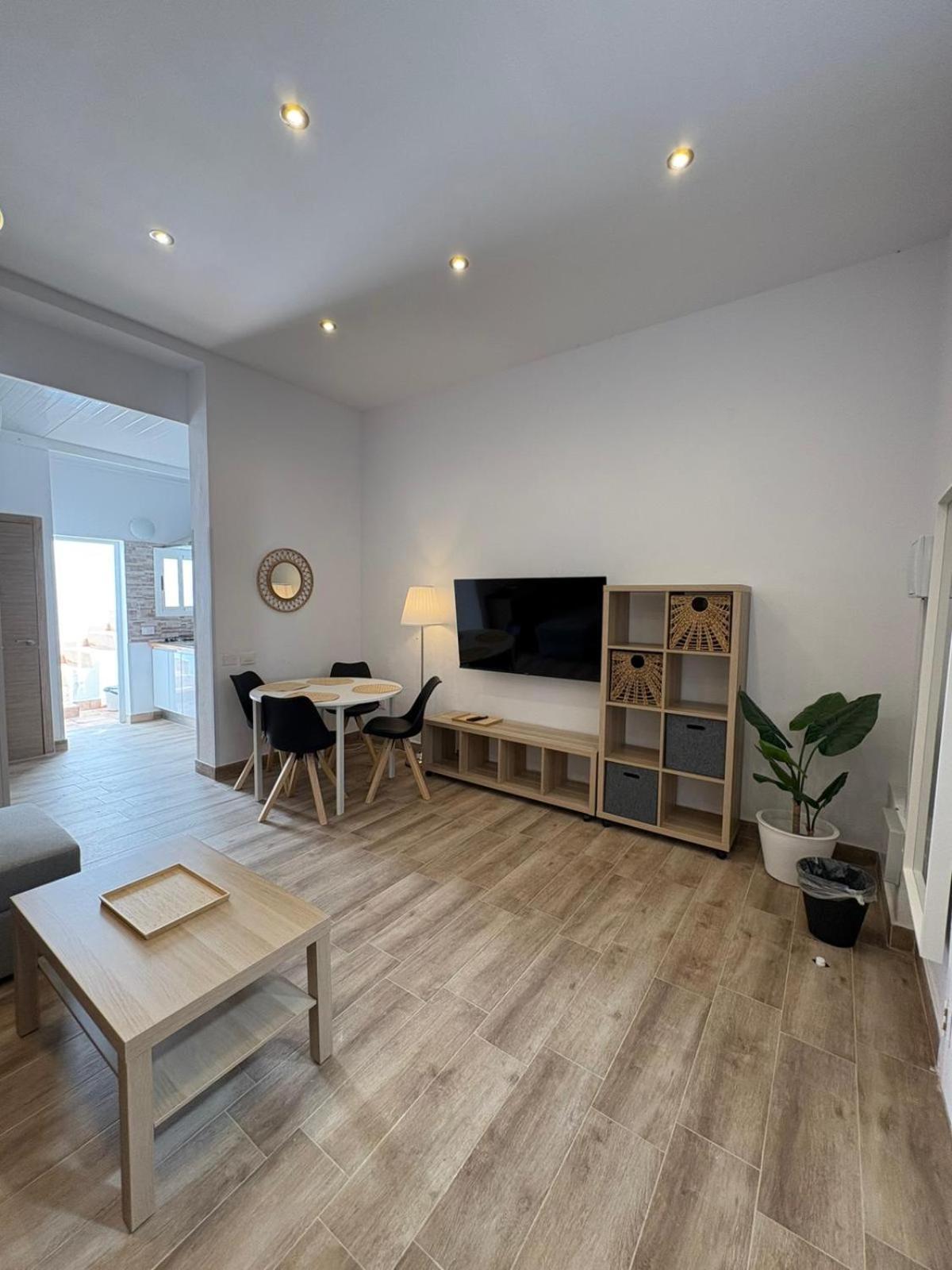 Casas La Aldea Suites Plaza San Nicolas Екстер'єр фото